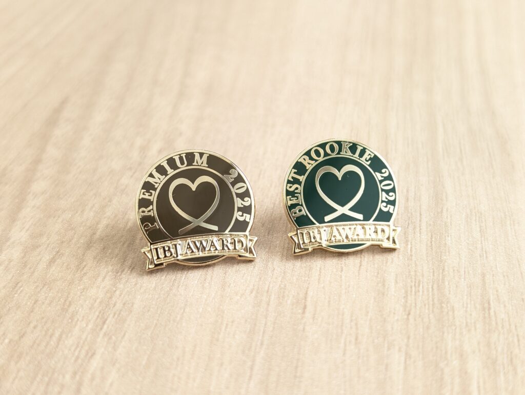 IBJ AWARD 2025下期|記念バッジ